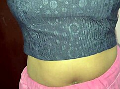 A desi bhabhi in saree shares a playful encounter with Hindi audio.