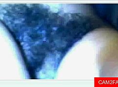 sexy teen masturbates