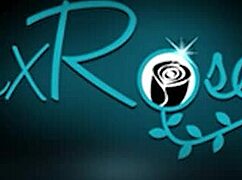 LOOK AT THIS BAREFOOT MILF WITH HER WRINKLED FEET AND LONG HAIR!