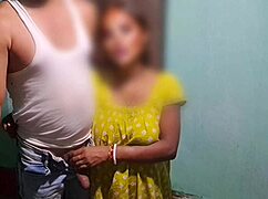 Jeg blev fanget af bhabhi mens jeg fingererede min store klitoris i armhulen, åh nej