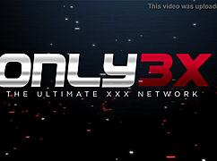 Sheena Shaw sucks Romeo Price in gloryhole blowjob