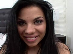 Curvy Latina Receives Big Gooey Creampie in Her Cunt