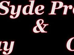 hazel grace lets sara jay spread her ass to get dildo fucked