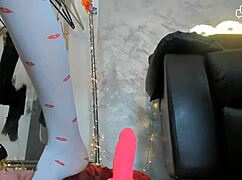 Hotfallingdevil Squirts Like Crazy on 43Cams