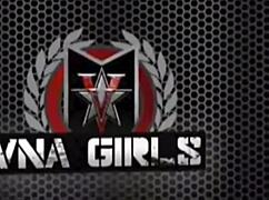 A helpful friend assists the blonde slut Ophelia Kaan with pussy wrecking.