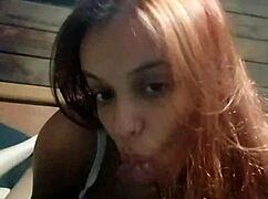 Gostosa mamada da ruivinha linda primeiro