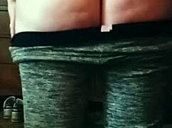 Drop that booty now!