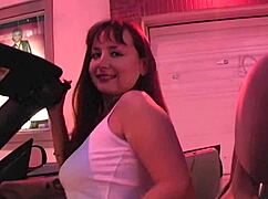 Fucking Slutty Curvy Mom