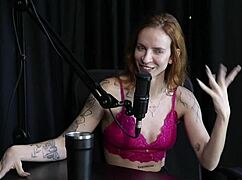 always liked sending nudes, called the teacher for a threesome and the bizarre situation in the favela - debora esteves