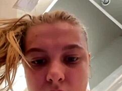 Amateur Fingering Pussy in Public