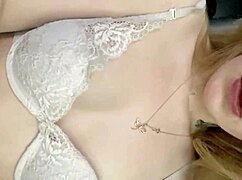 Does russian teen darya enjoy herself during quarantine?