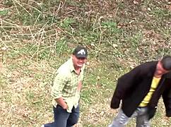 i'm a teen best frien wanting to try sexual adventur with random guys for hardcore anal fuck in foursome