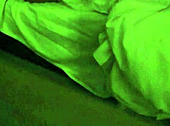 does gordito's fat cock hurt his girlfriend's pussy?