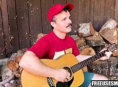 Teen gets freeused by boyfriend and buddies during camping trip