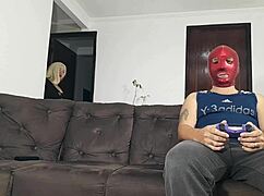 Blondie cumming by the ass in gay doggystyle scene