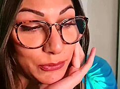 Ела тук, палавници, казва камгърлата