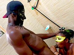 Muscular bodybuilder fucks girl next door in bathtub