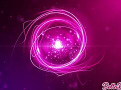 بيلا بريور تبين بزازها الضخمة الطبيعية في برومو كام ويب