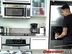 teen explores fetish orally