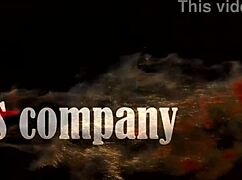 Lilu Tattoo hoče velik kurac v rit za grobo jebanje v rit, zehanje in obrazni!