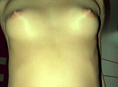 gozada na buceta melada da novinha