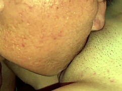 מזיין אחות חורגת חזק עד גמר בתוך הכוס