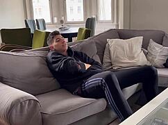 Hailey Hope fickt glücklichen Spanier auf der Straße