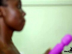 Step sister feels nervous. She doesn't know how to use sex toy with bodybuilder.