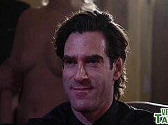 Zavázaná přítelkyně šukána celou rodinou včetně daddye a strýce