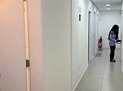 My neighbor lost her key so I fucked her good at home?