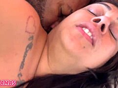 Hot MILF riding that big dick! 🍆