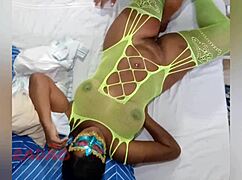 puta gozando na minha boca