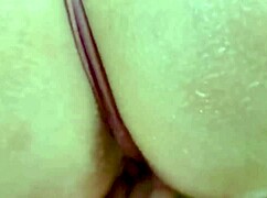 Brenda Loyola Loira Gostosa Dando De Quatro E Se Exibe Toda Com Banho De Óleo