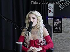 Entrou Na Prostitui��o Por Querer Dar Pra Todo Mundo Foi Demitida Por Transar No Sal�o Da Pastora E Falou Dos Seus Relacionamentos - Kyra Sex Sheer Red