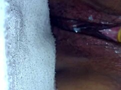 hey, that woman uses a sextoy for creampie orgasms while masturbating