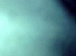 hey, that woman uses a sextoy for creampie orgasms while masturbating