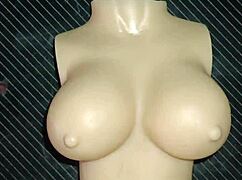 A dolly le duele pero igual le encanta sentirme dentro de su pequeña vagina.