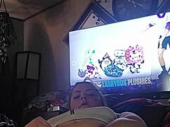 Playing with myself in panties with GoldieLox