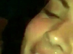 a la chupona de mi vecina le encanta tragarse mi leche caliente?