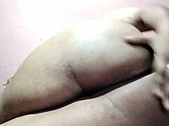 indian aunty ass twerking after sex