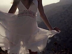 Valentina Ginagerson Showcases Her Beauty and Power