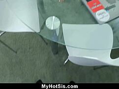 Stepsiblings cannot stop thinking about each other - myhotsis