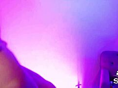 a massagem na novinha rendeu esguichada de tanto tesão