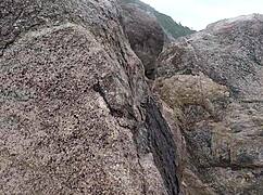 as loirinhas aprontando todas na praia de nudismo