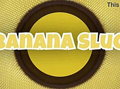 bleubrutalrose says, 'big ass white girl blows big dick like a pro'