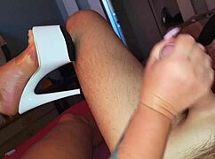 high heels fetish turns on amateurs in bedroom close up