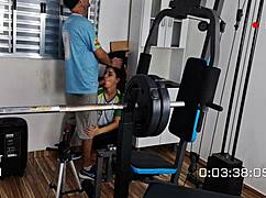 funcionários transam no depósito