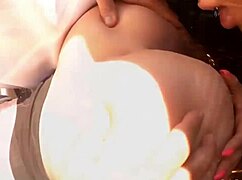 Fucking in Heights Teases Exhibitionist Thrills