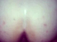 Comendo Minha Esposa Rabuda De Quatro?