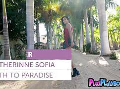 Cute Latina Katherinne Sofia Posed Naked And Showed Her Beautiful Body